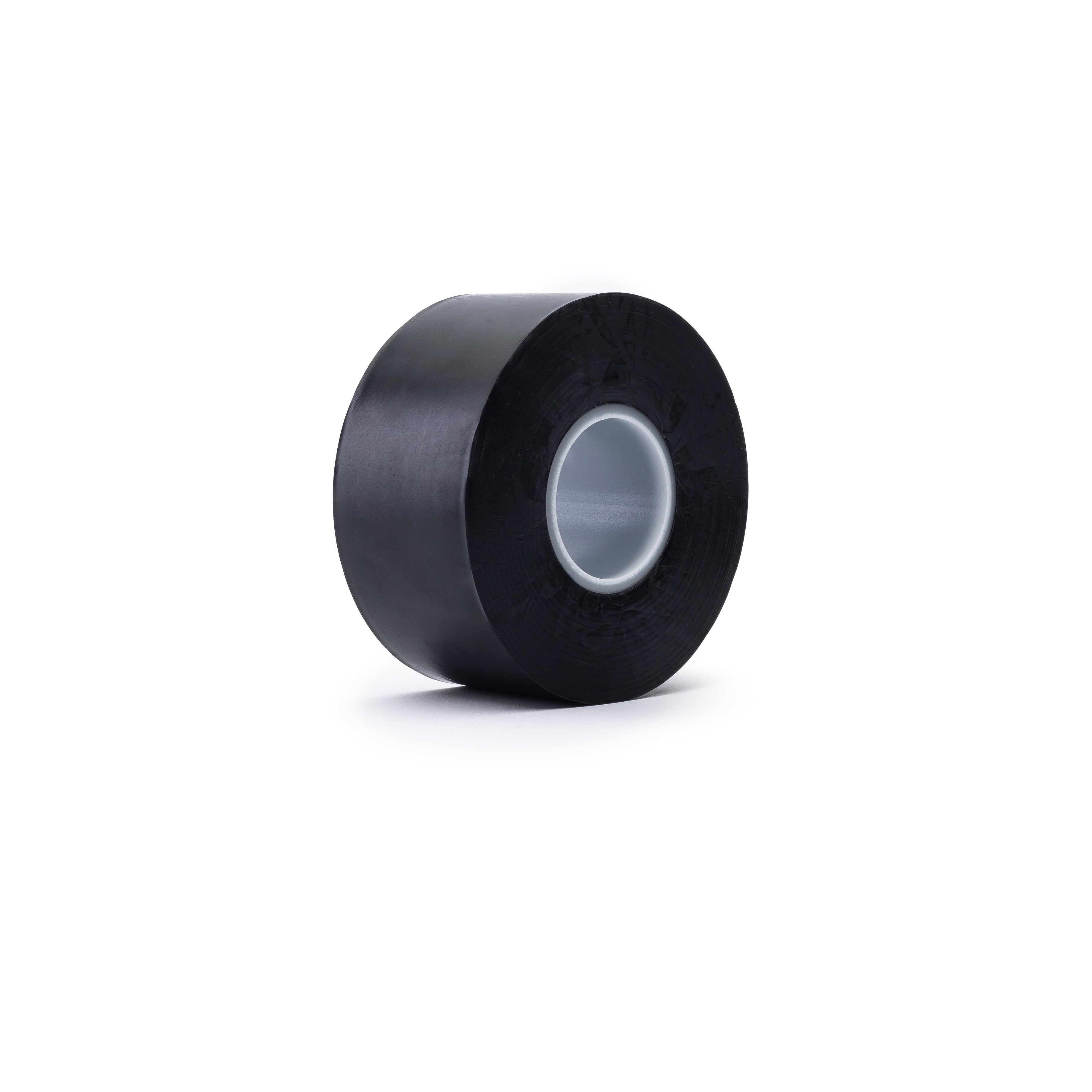 rol uit doos met 24x MegaTape UT7 PVC tape 38 mm zwart 33 m rol voor events, theater en beurzen
